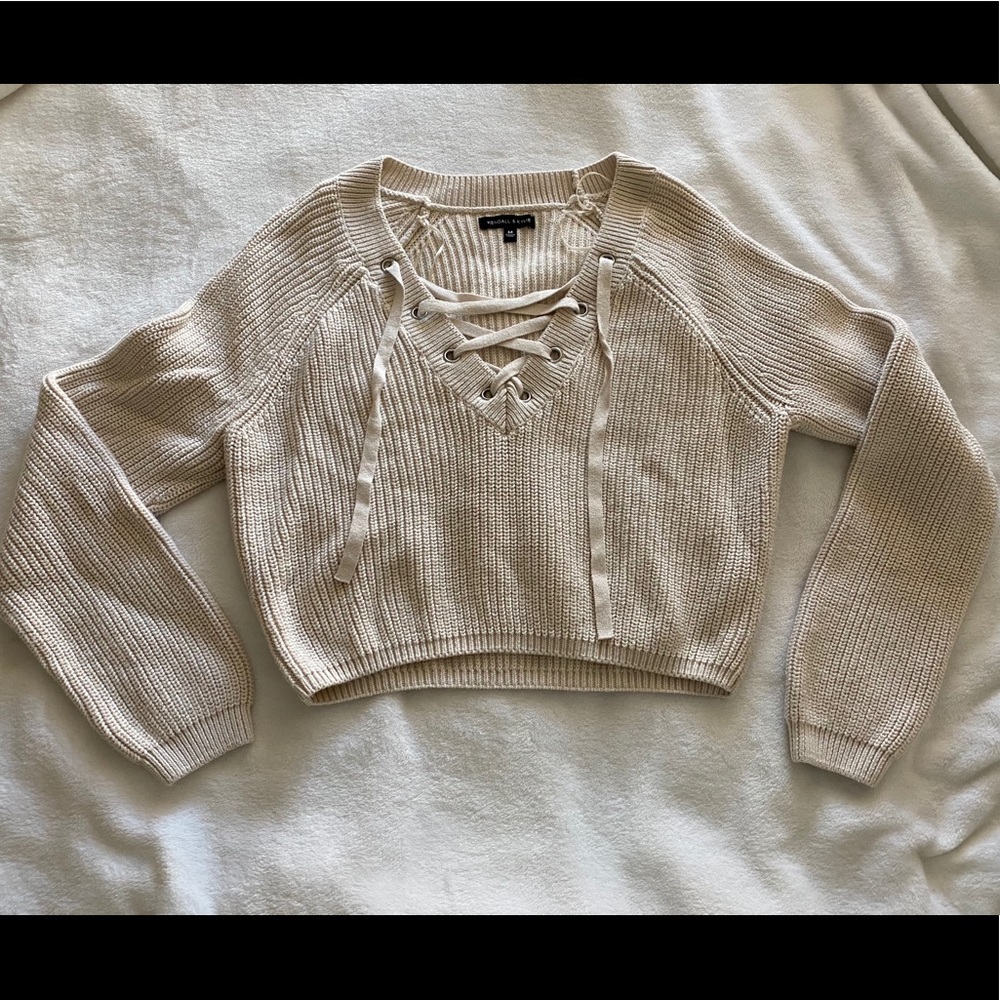 K&k Off-white/cream Cropped Sweater